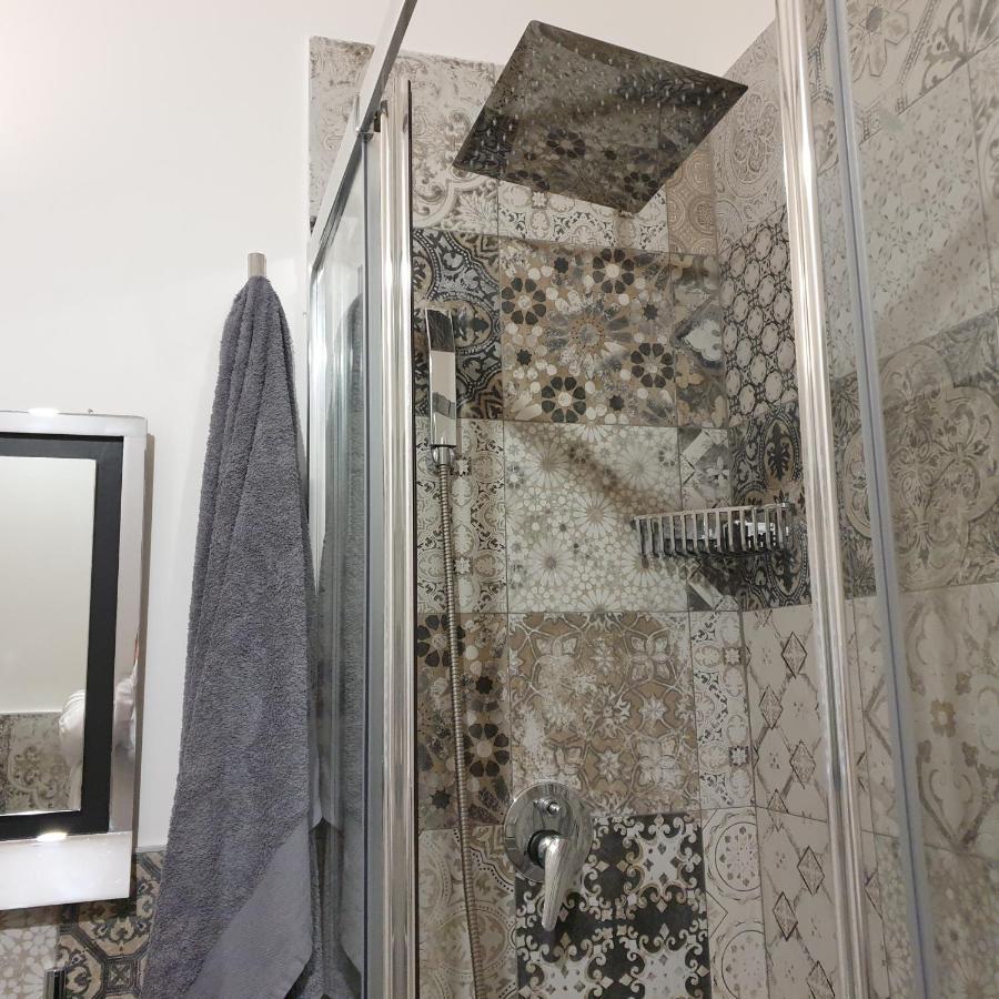 Double Room with Balcony,1092991929:JPEG