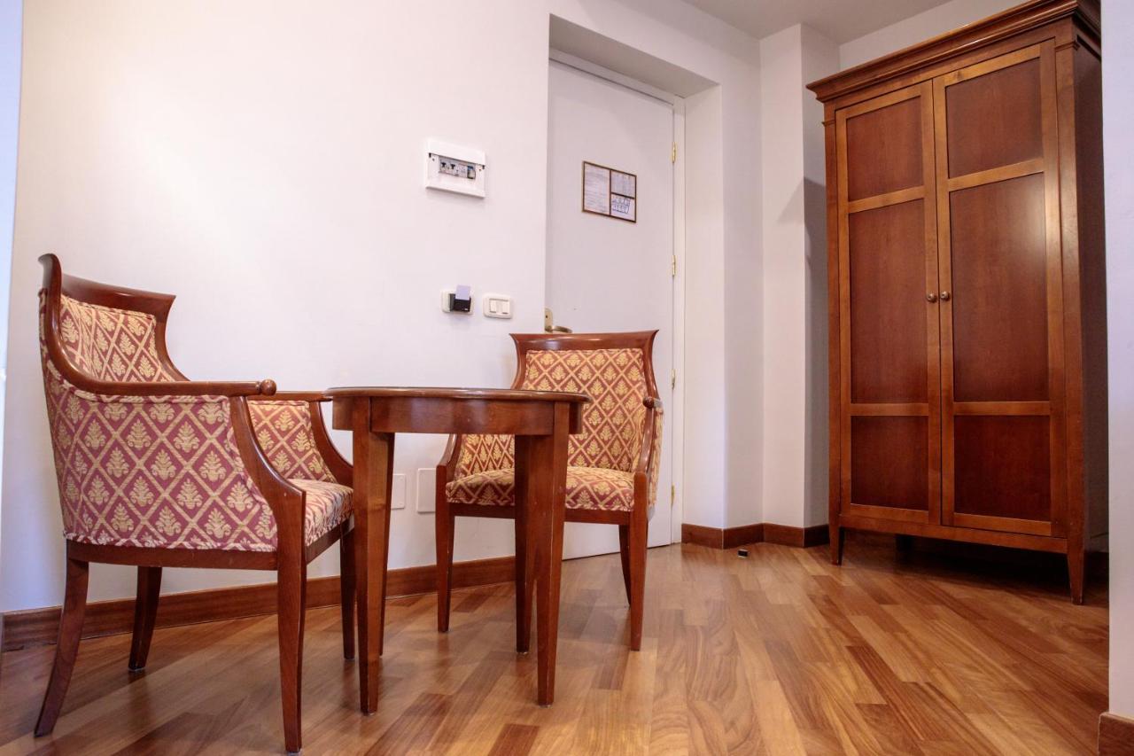 Standard Twin Room,1099397628:JPEG
