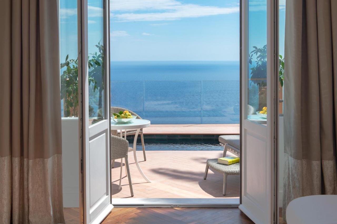 Executive Suite met Dompelbad en Uitzicht op Zee