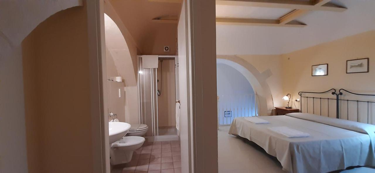 Standard Double Room,1117404720:JPEG