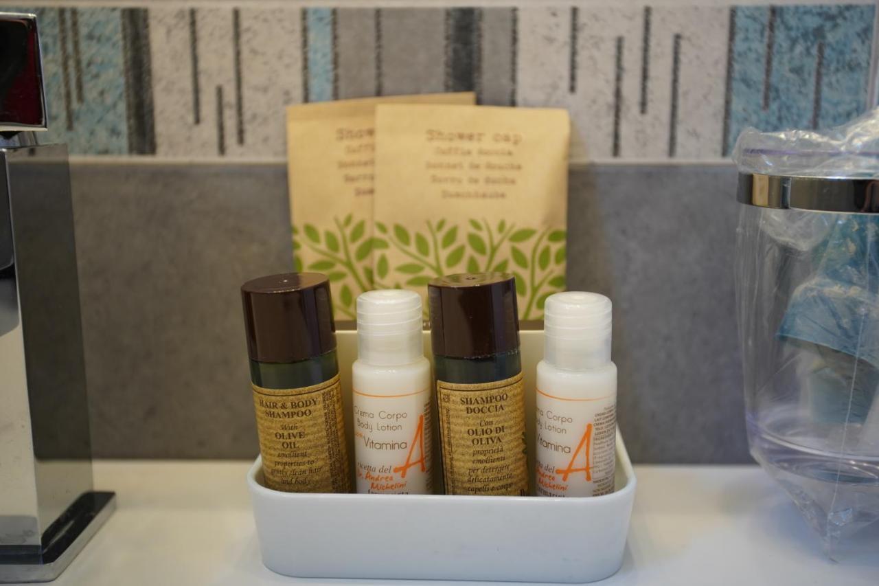 Queen Room with Balcony,1126890204:JPEG