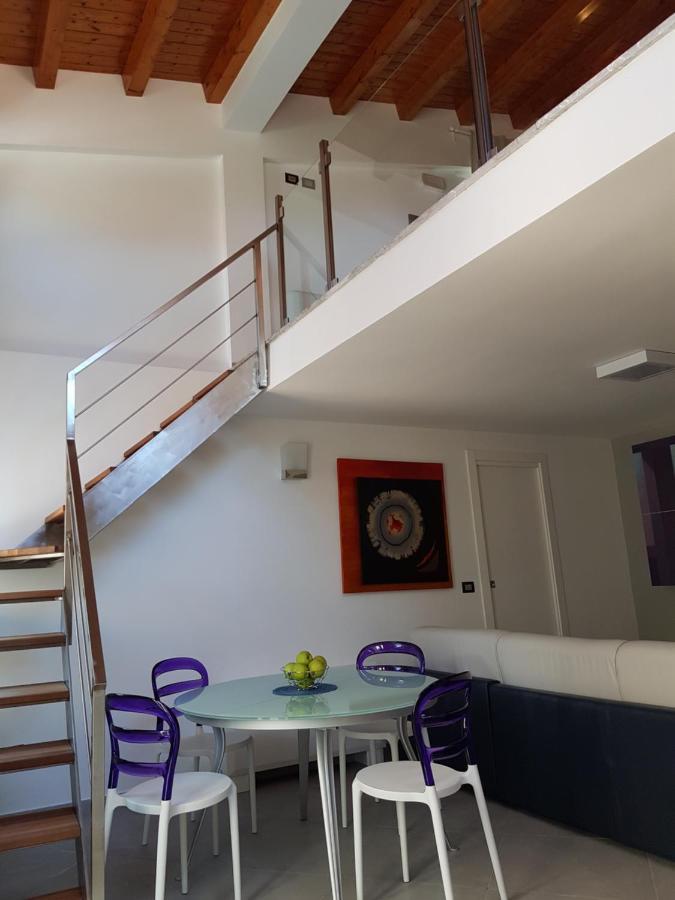 Two-Bedroom Apartment,1128122883:JPEG