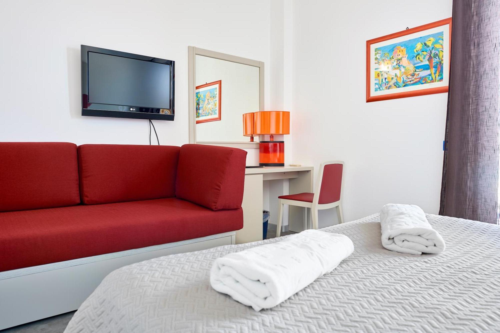 Deluxe Triple Room with Terrace and Sea View,1209554191:JPEG