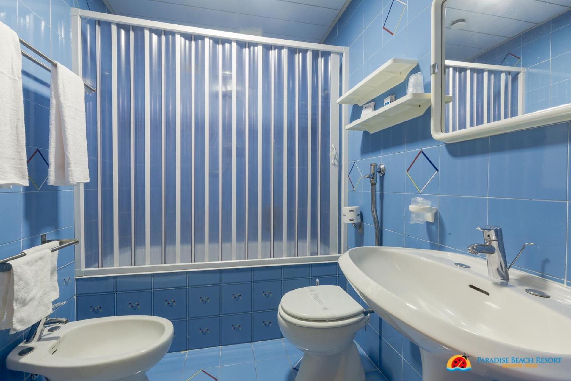 Quadruple Room with Sea View