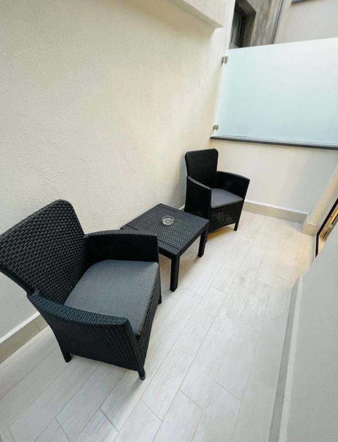 Double Room with Balcony,1268530120:JPEG