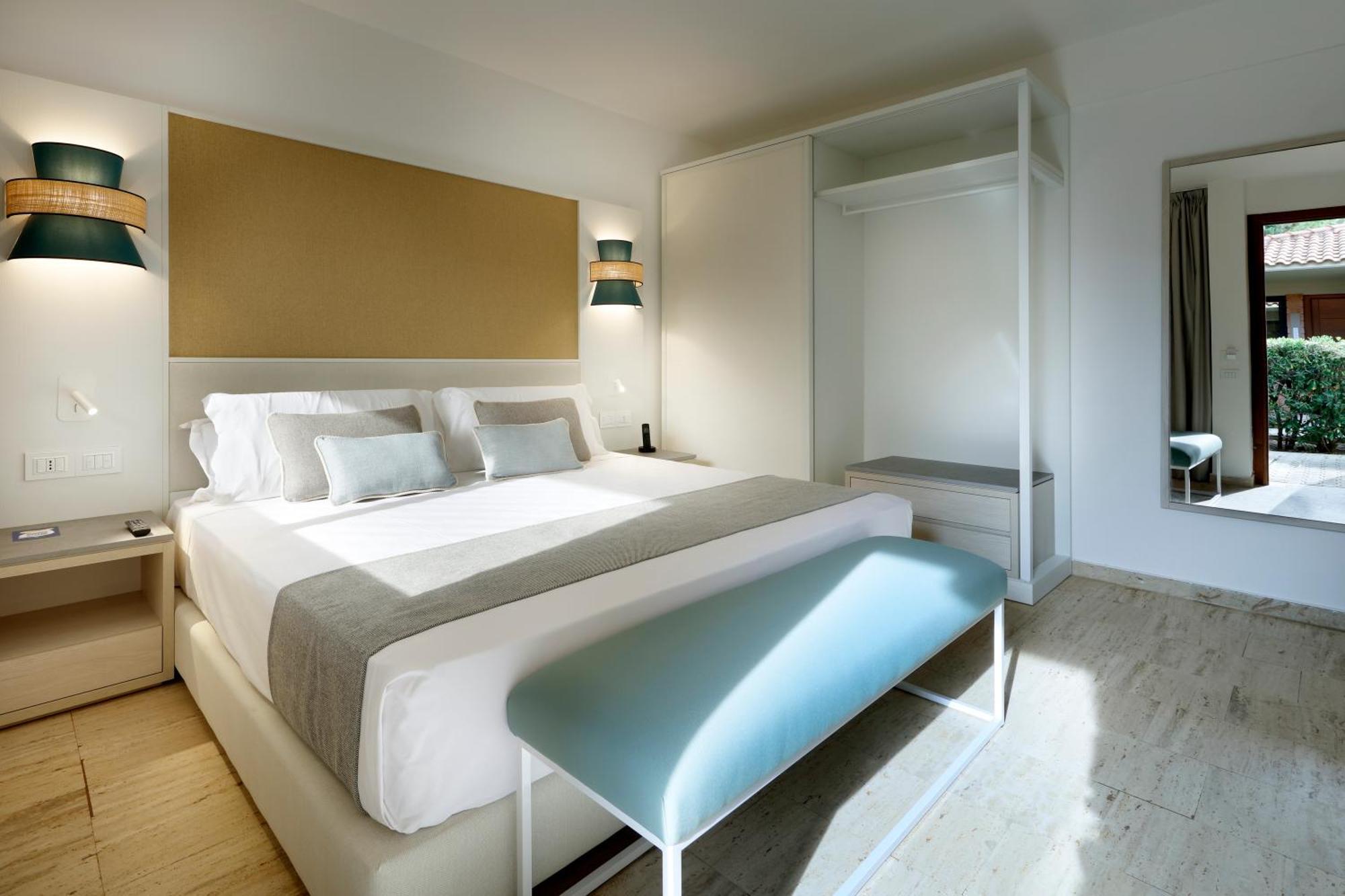 Signature Level Deluxe Bungalow Spa Included