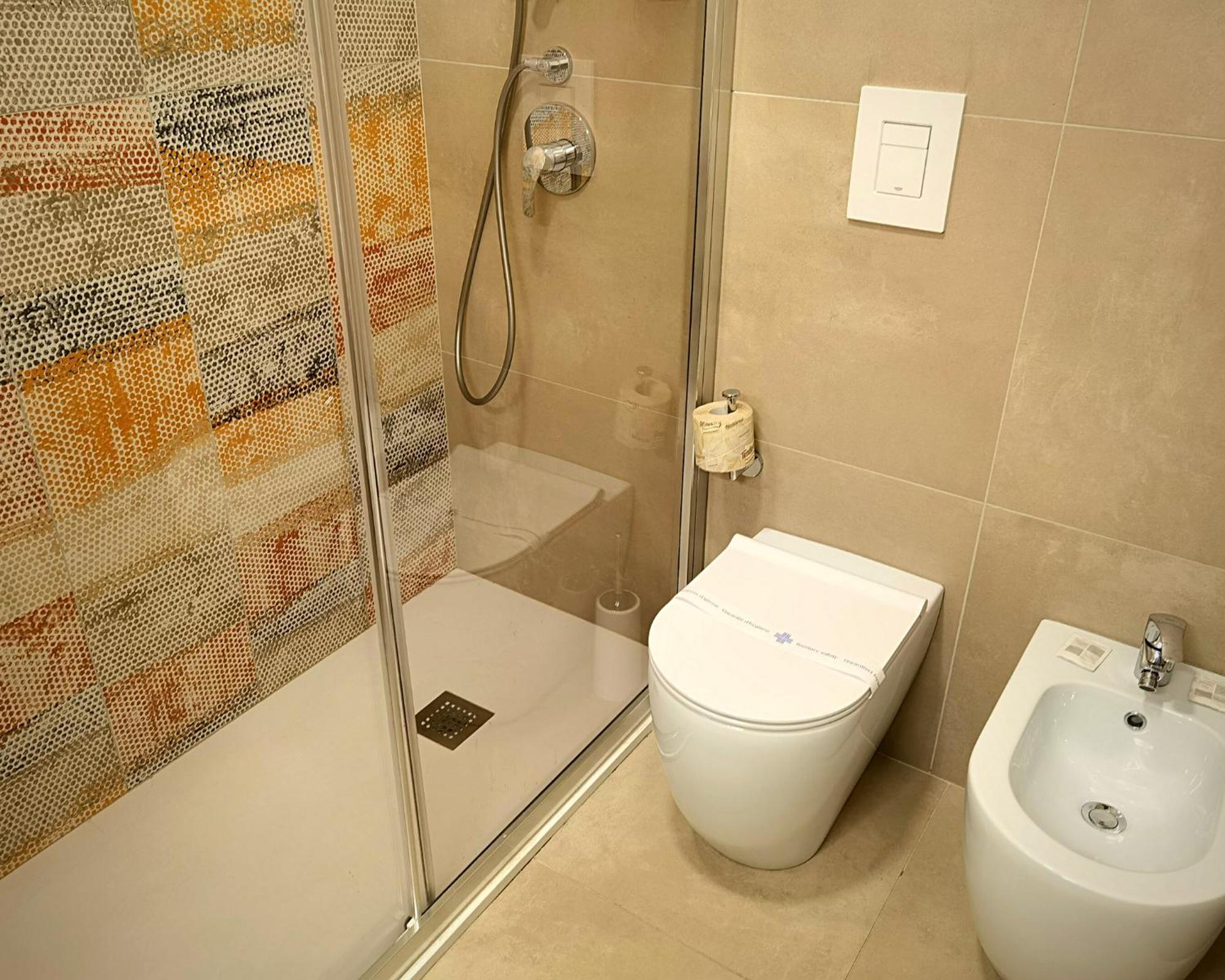 Standard Single Room,1274802550:JPEG