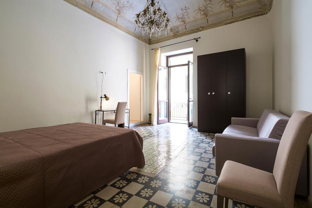 Suite with Balcony,182527488:JPEG