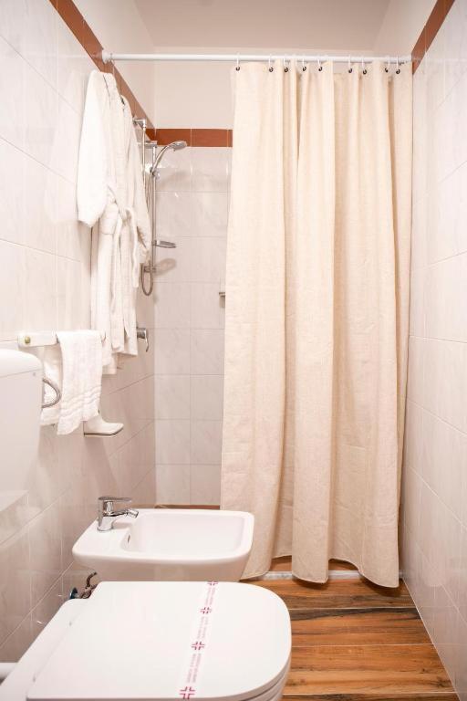 Double Room with Private External Bathroom