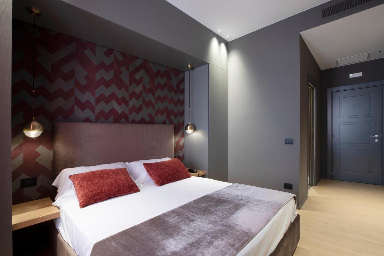 Superior Double or Twin Room,1424394081:JPEG
