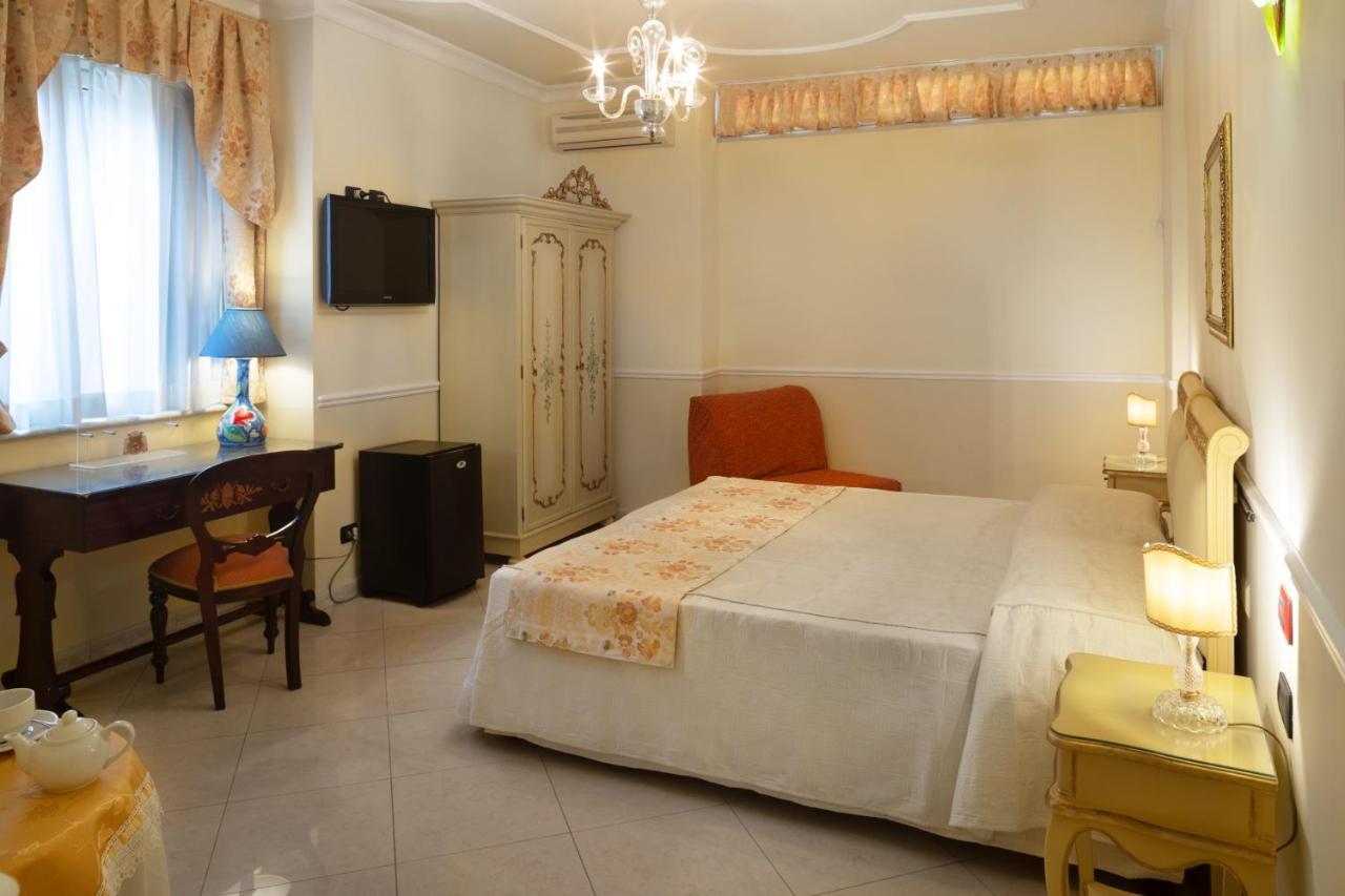 Chambre Triple avec Baignoire