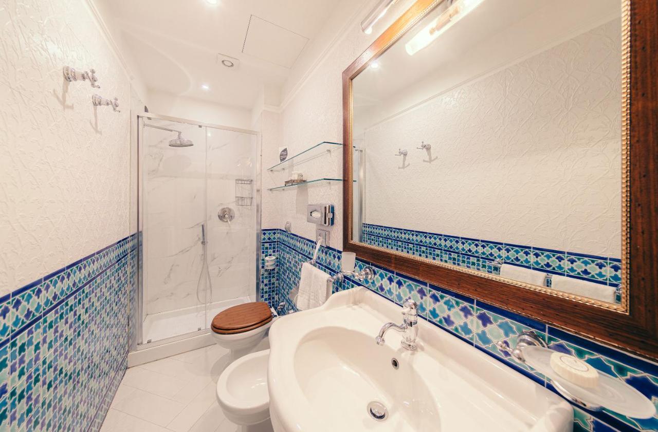 Classic Single Room