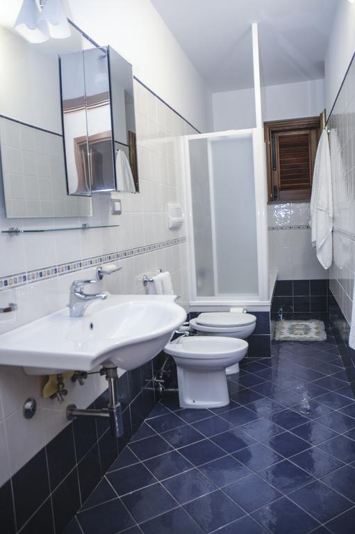 Two-Bedroom Apartment,142810008:JPEG