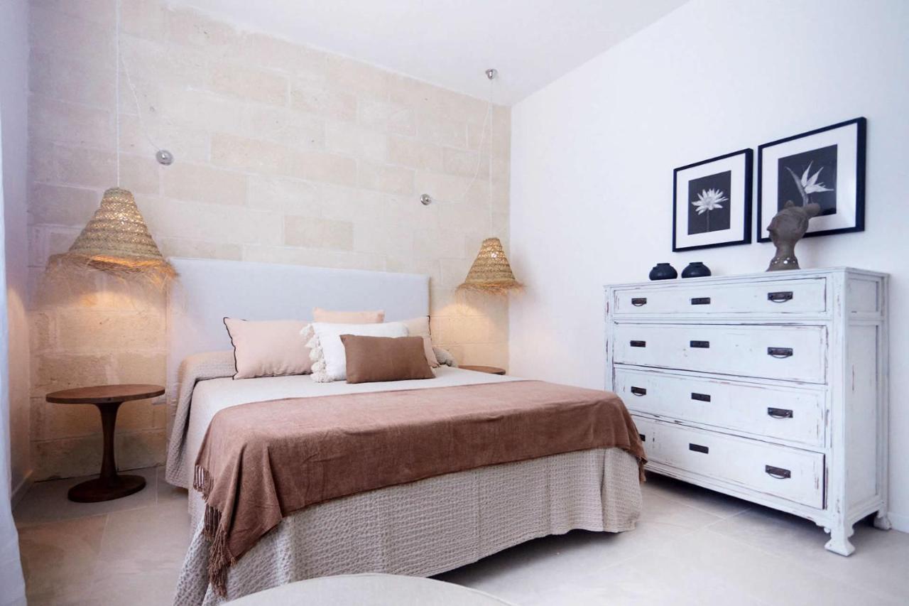 Apartment with Garden View,1487664682:JPEG