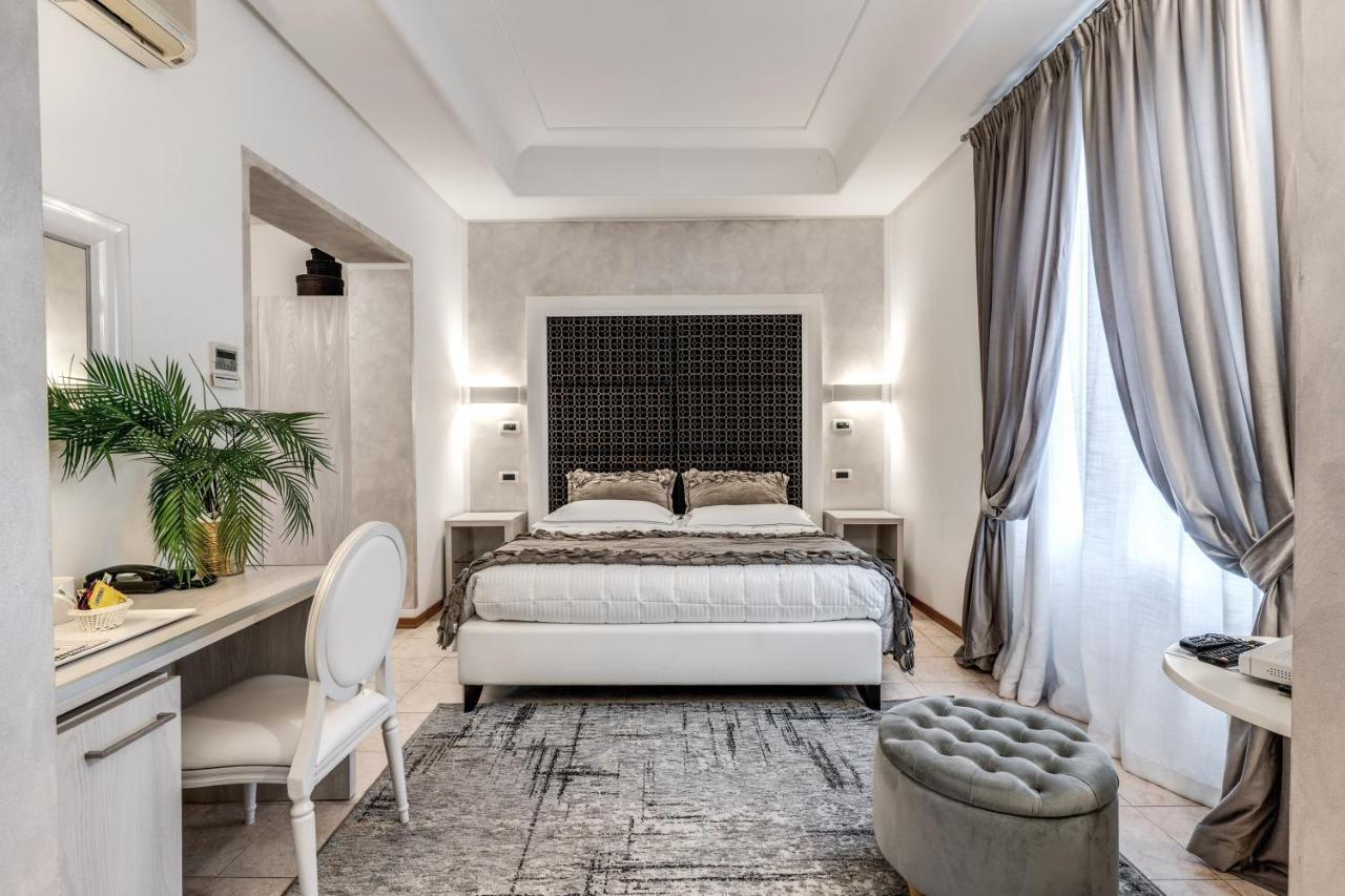 Junior Suite,1498937302:JPEG