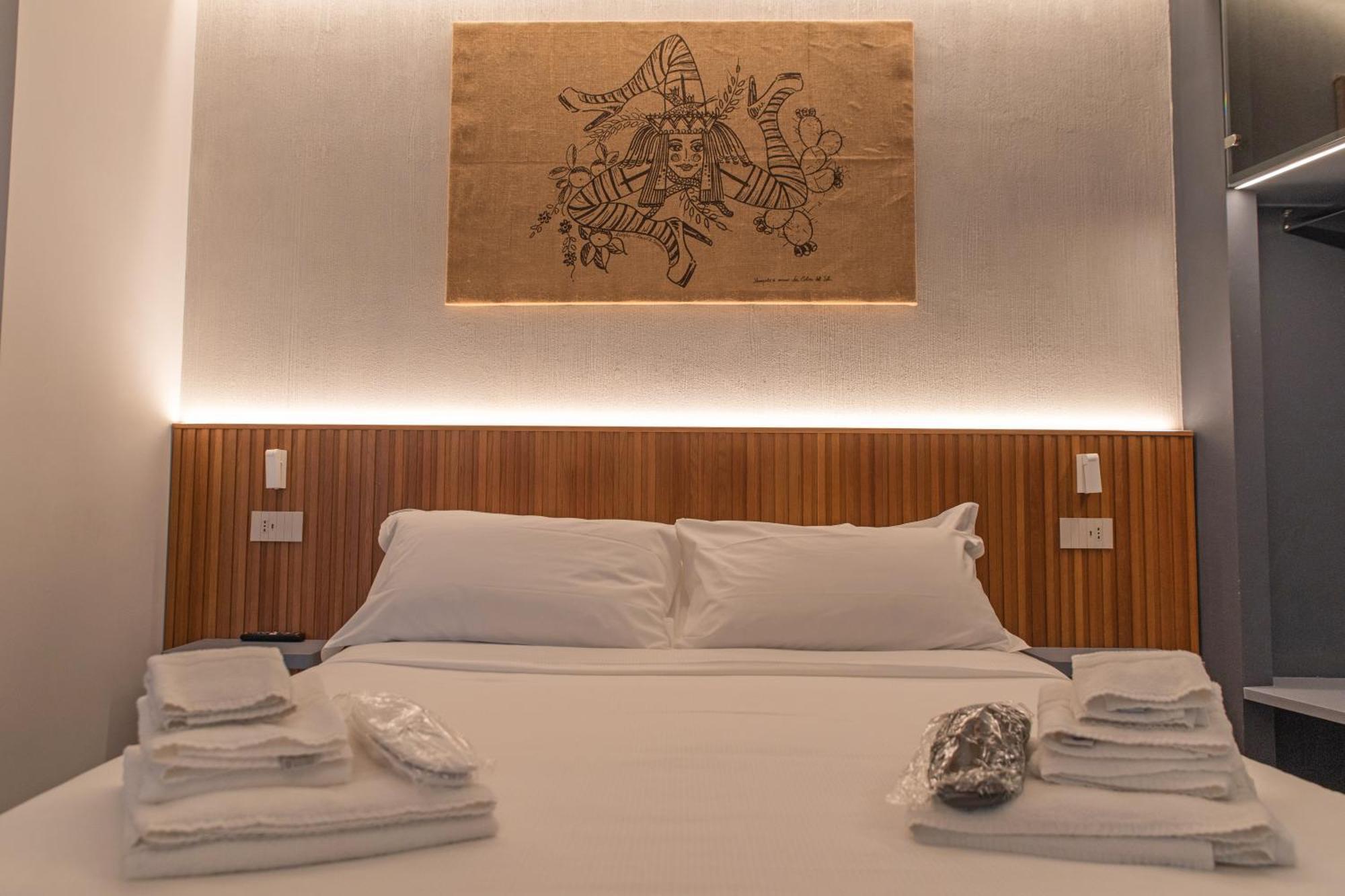 Deluxe Double Room Balcony,1550505532:JPEG
