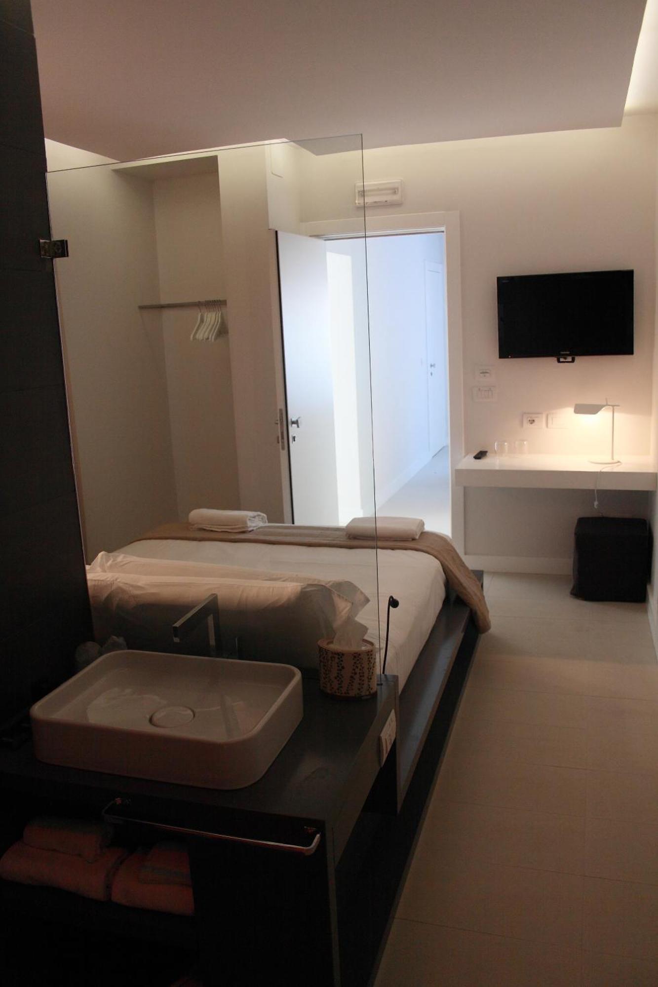 Two Connecting Double Rooms