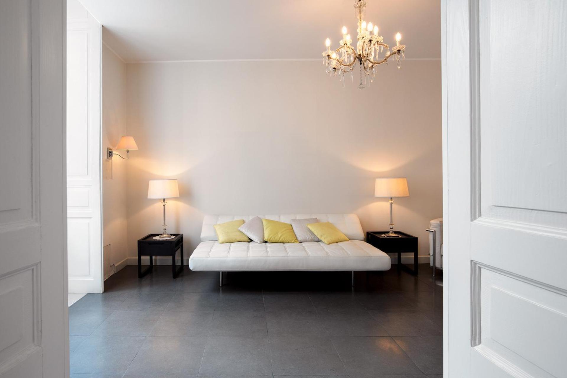 Suite,1591341395:JPEG