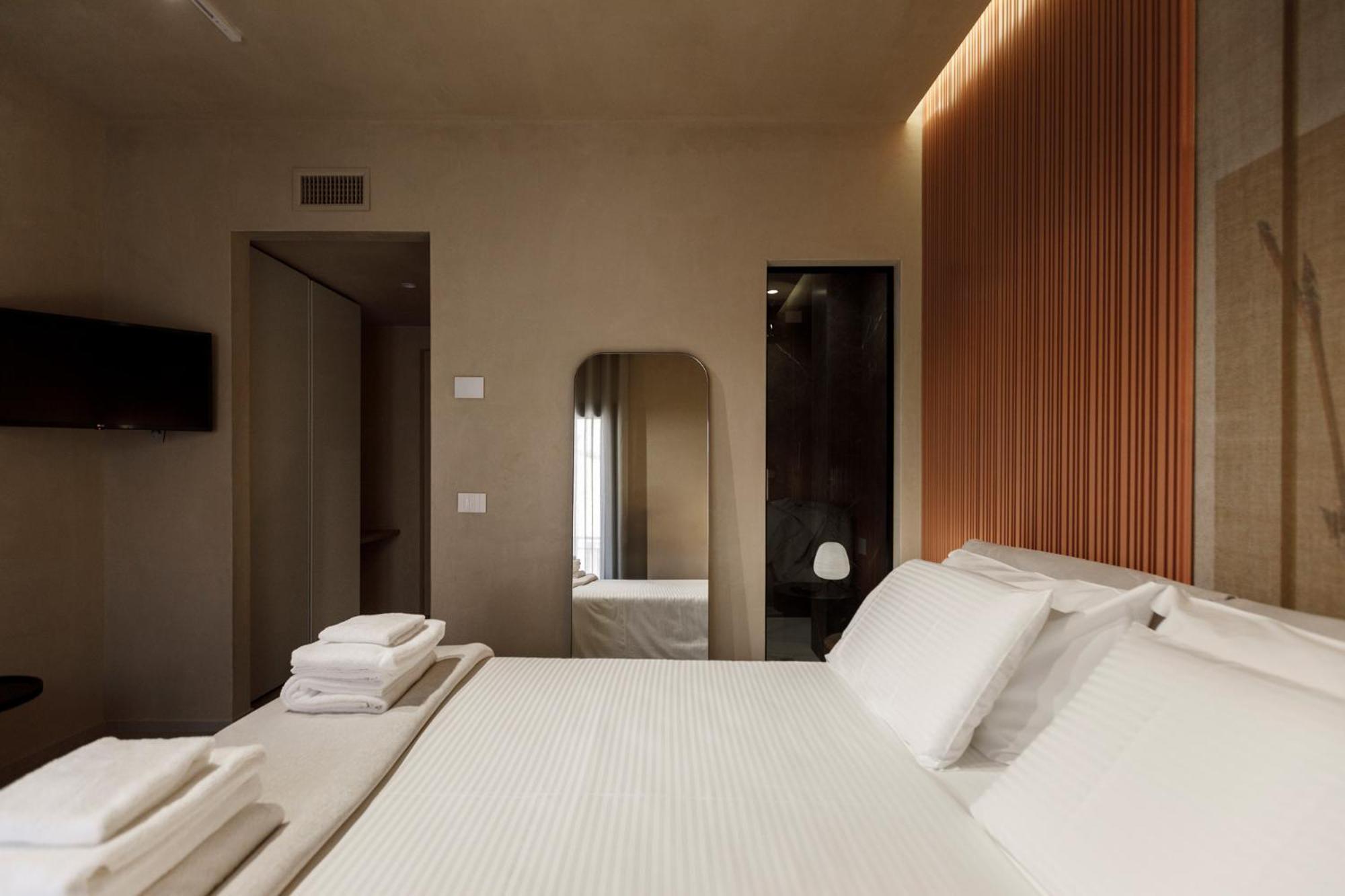 Standard Double Room,1632135999:JPEG