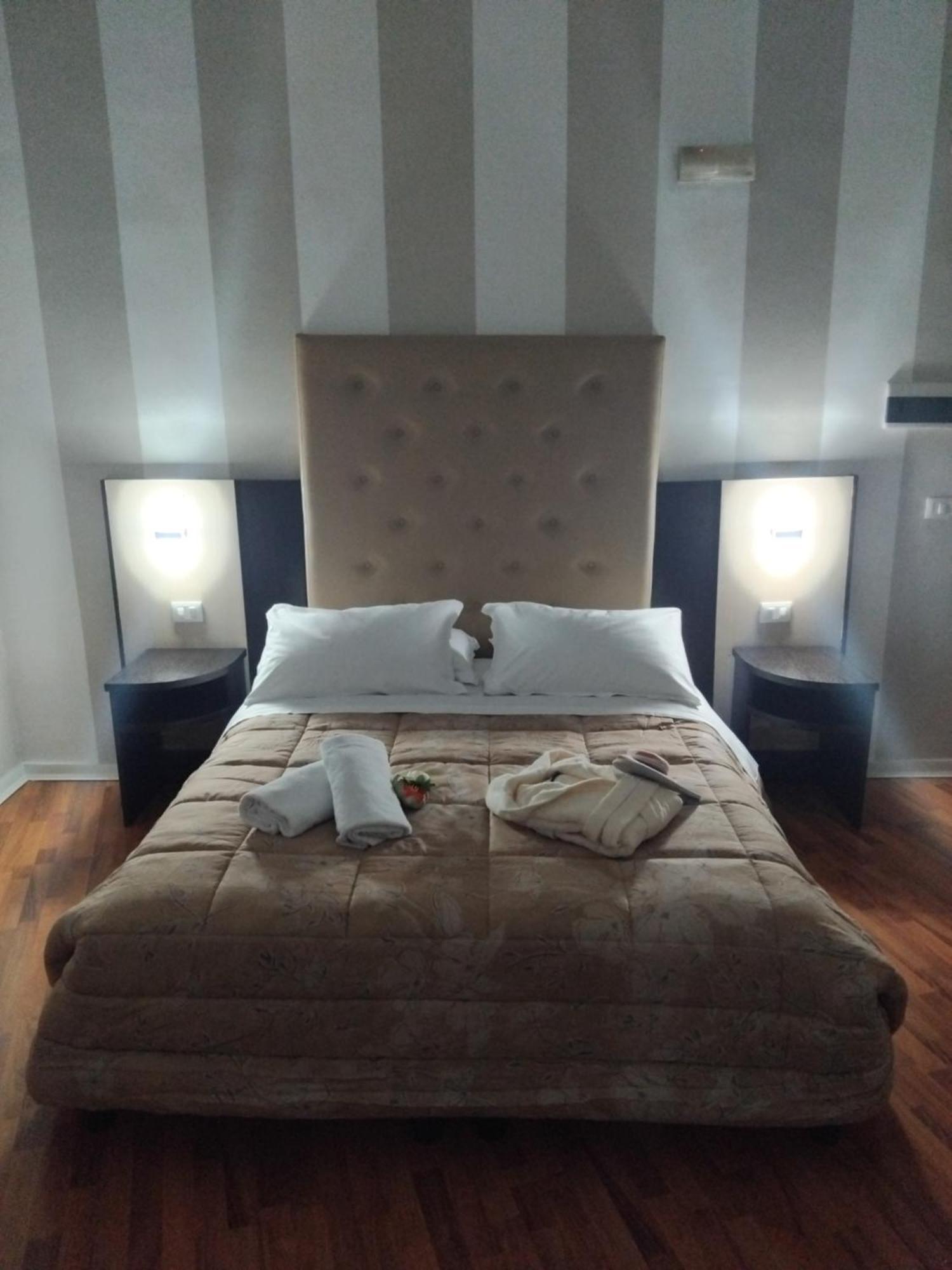 Superior Double Room,1634414253:JPEG