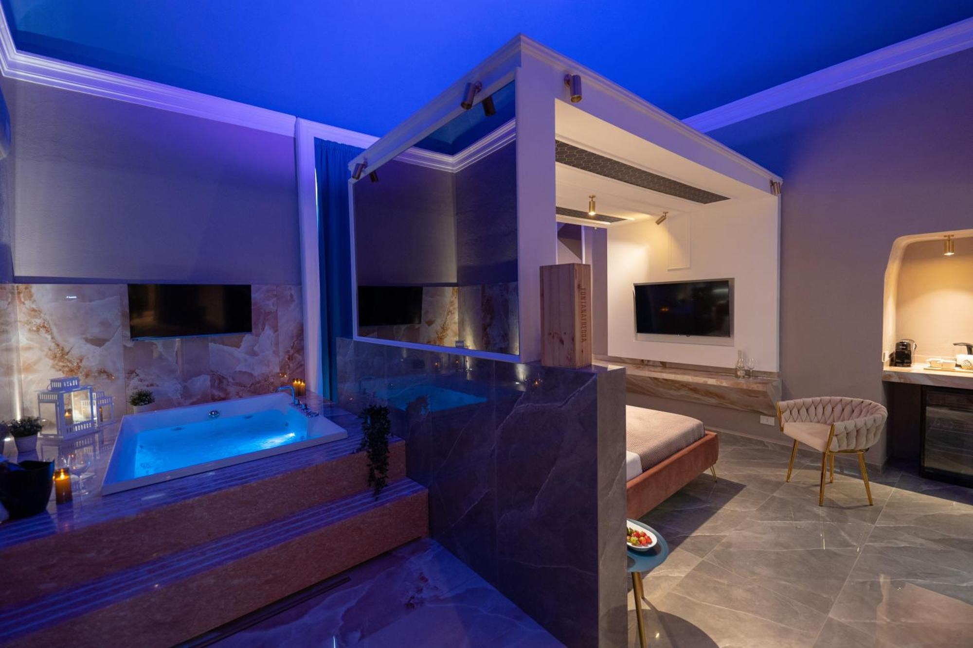 Superior King Suite