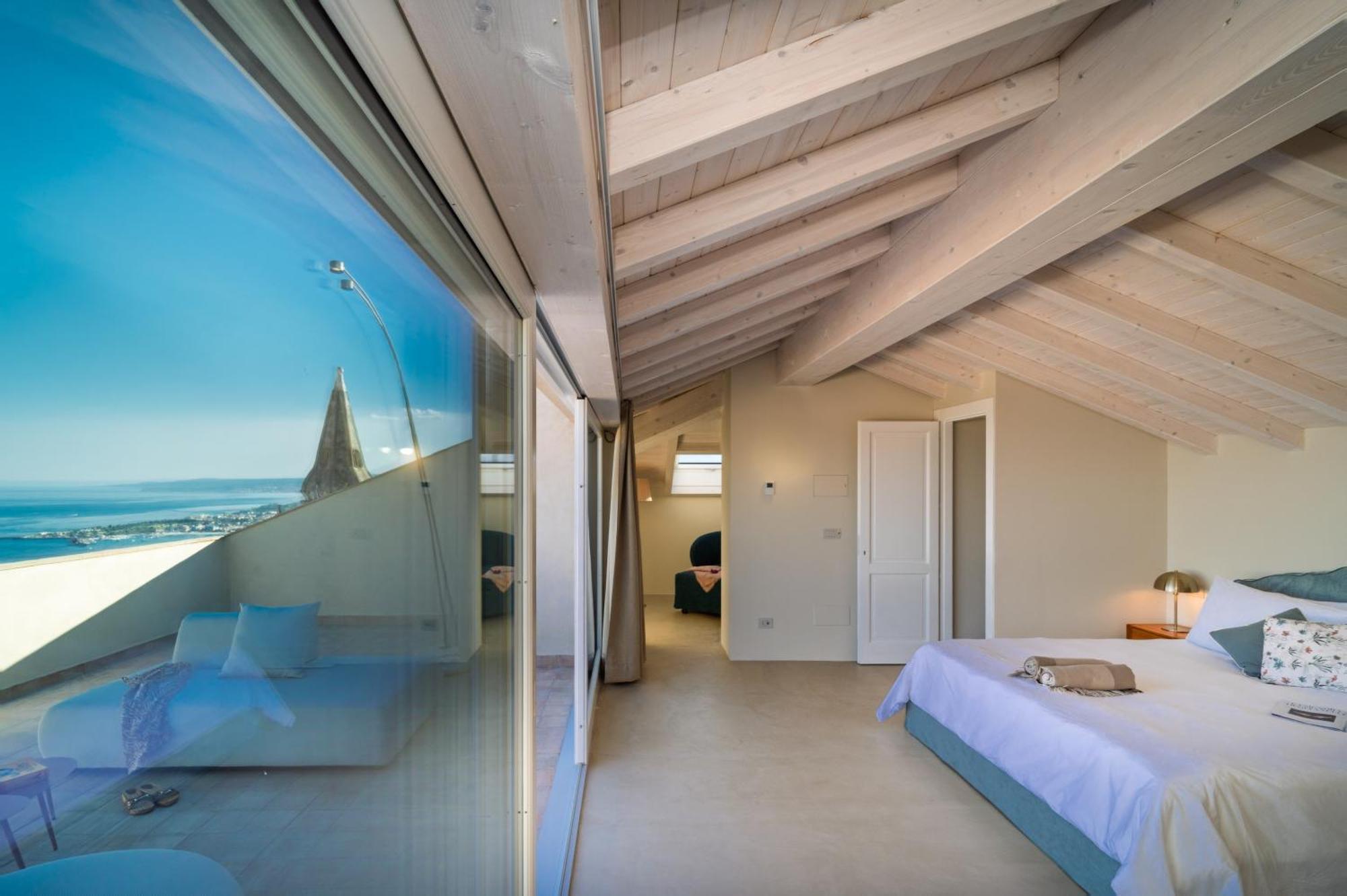Superior Suite with Sea View