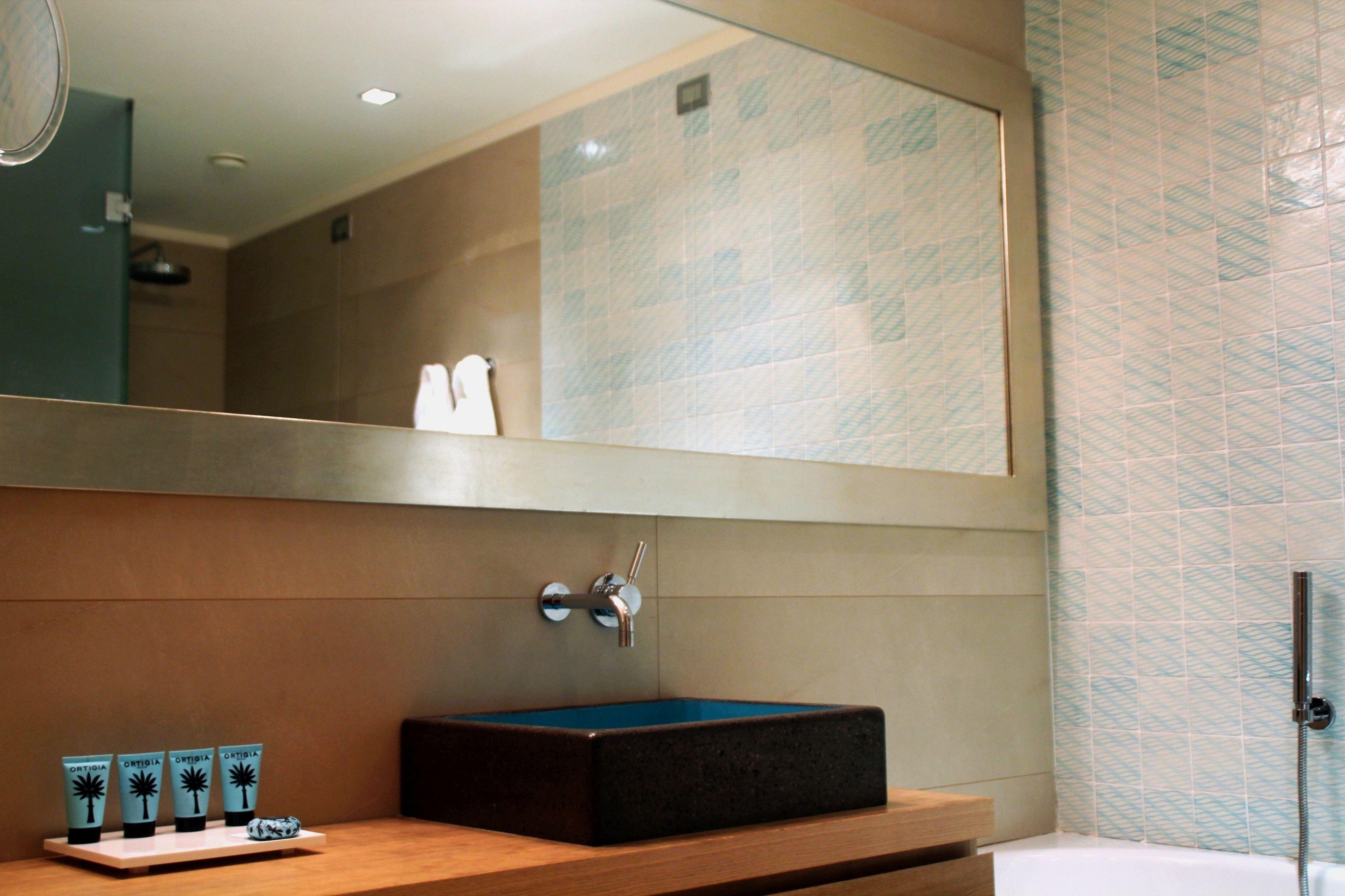 Deluxe Double or Twin Room with Balcony