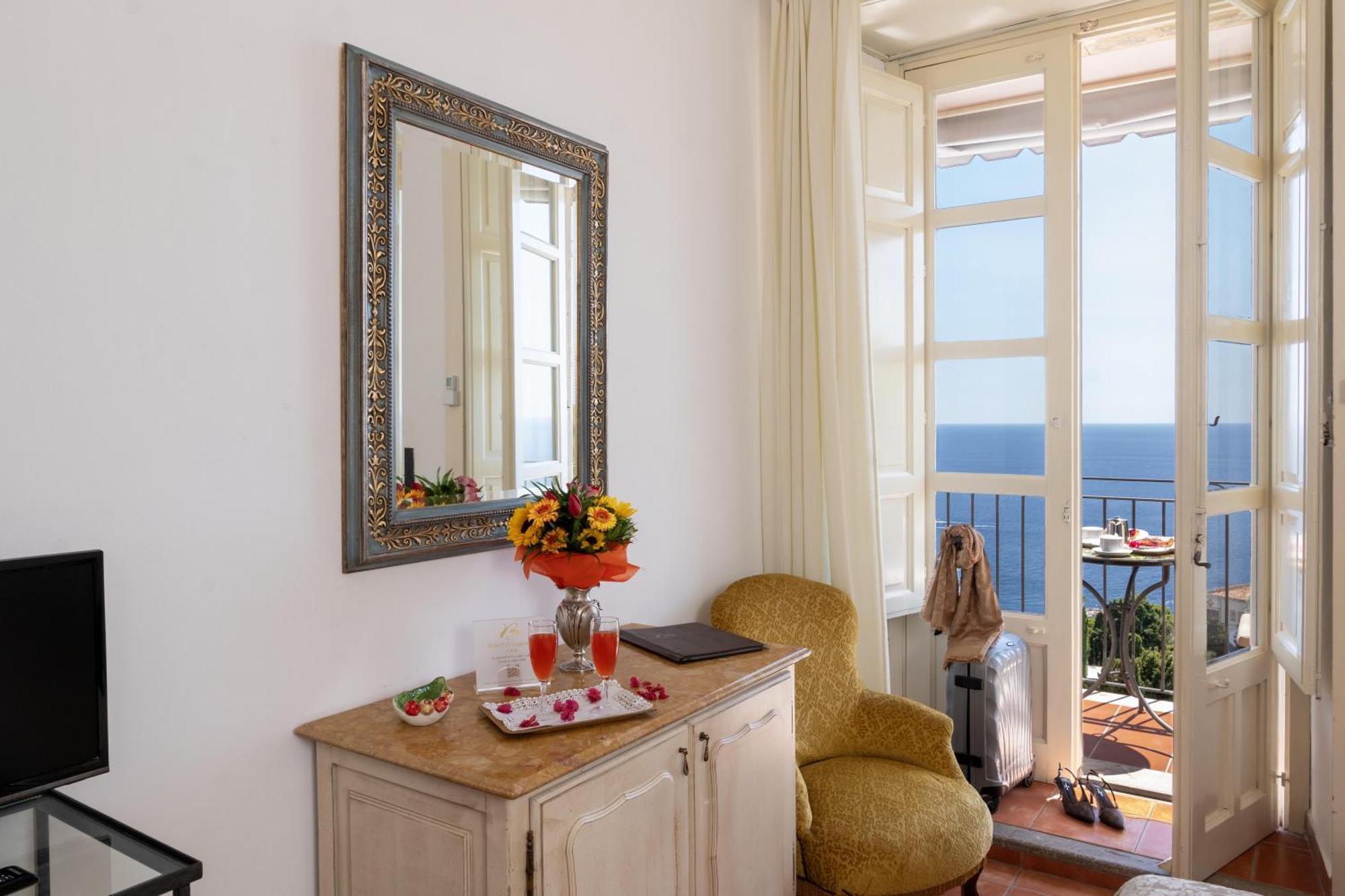 Chambre Double Standard avec Balcon - Vue sur Mer
