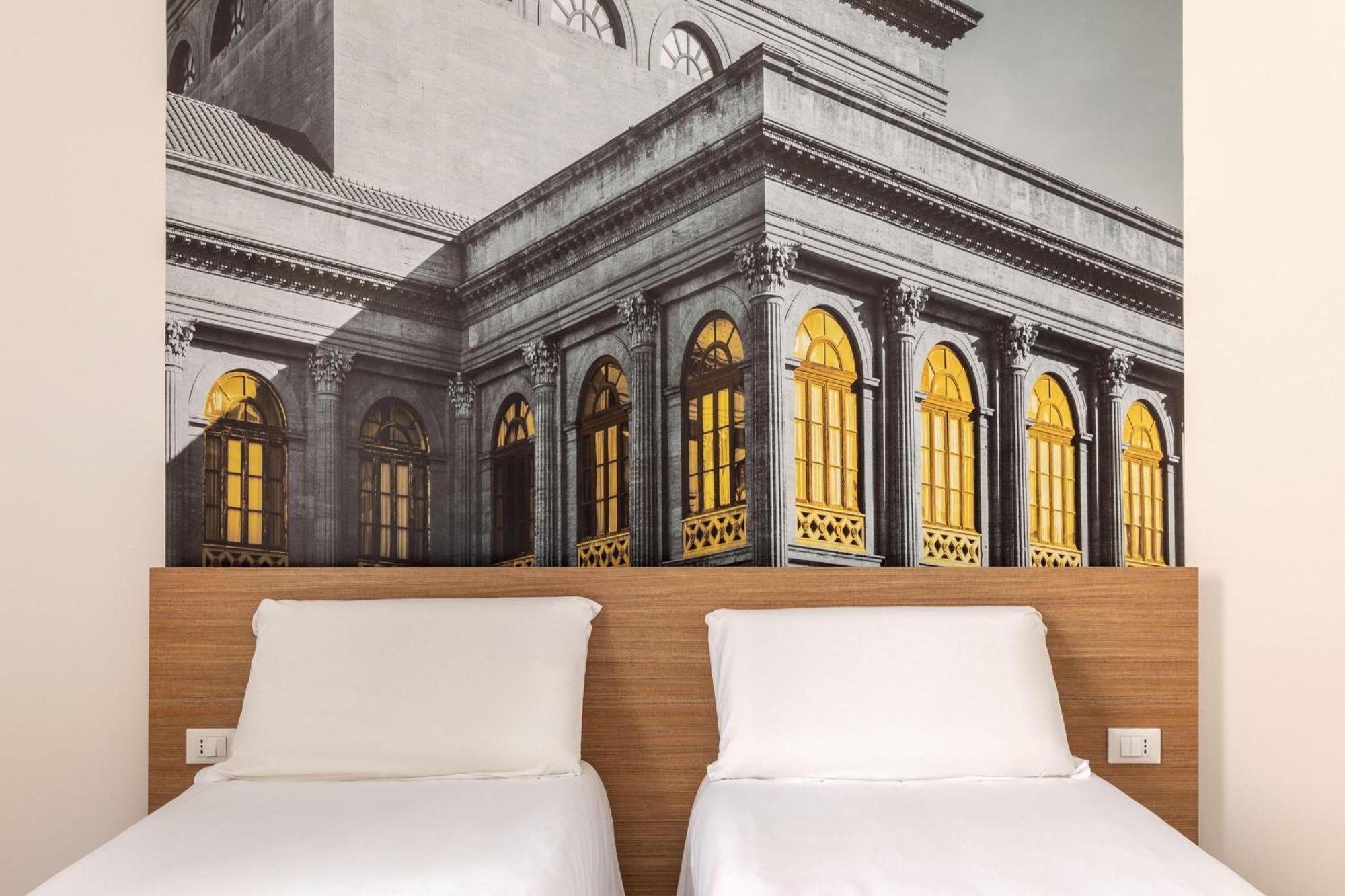 Twin Room,1742588315:JPEG