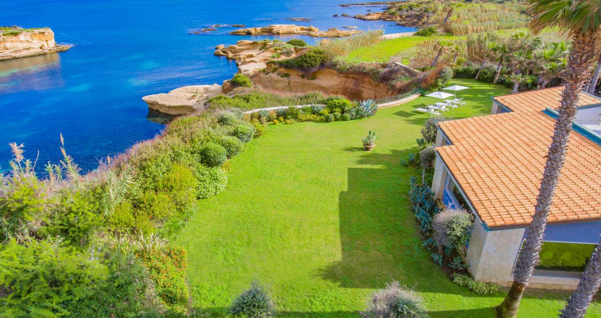 Two-Bedroom Villa with Private Pool and Sea View,1742641455:JPEG