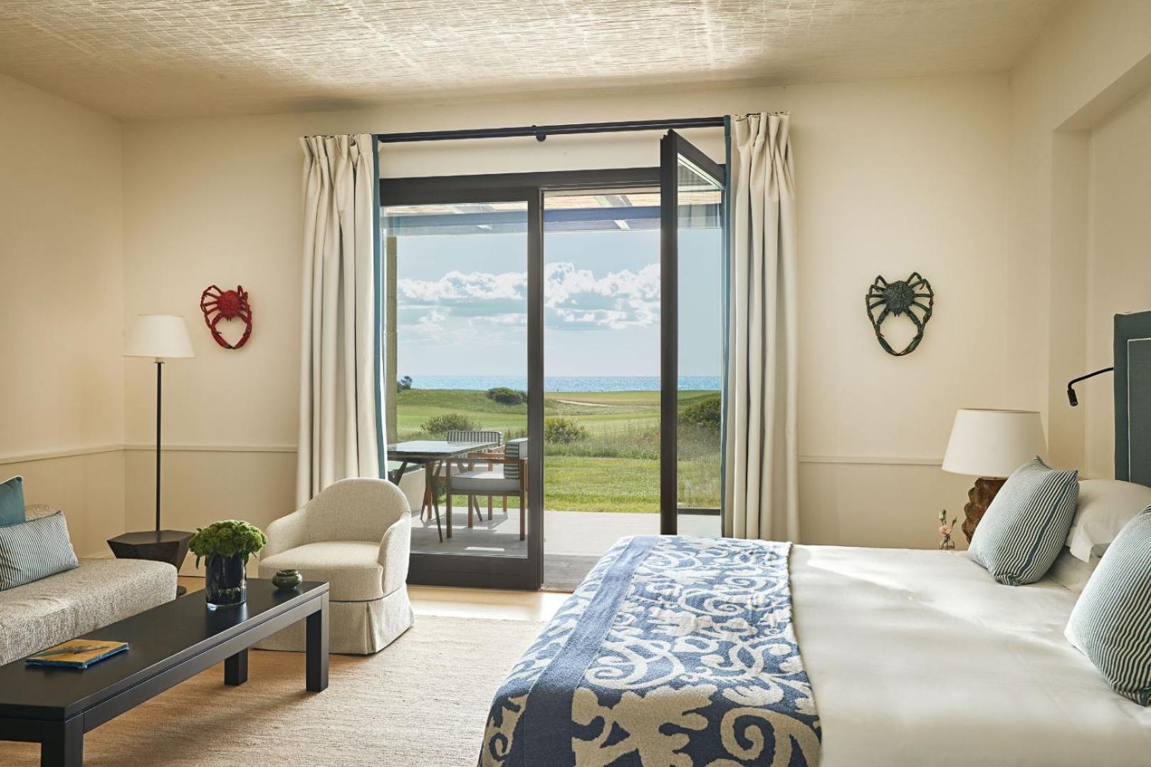 Superior Double Room with Frontal Sea View