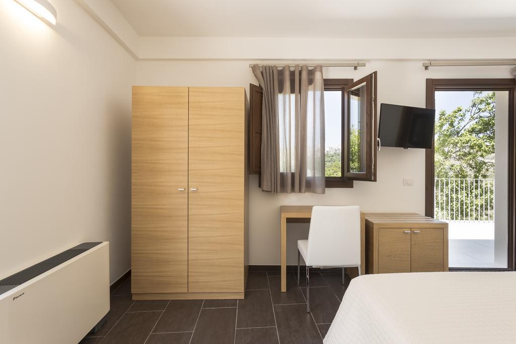 Deluxe Double or Twin Room with Garden View,256502781:JPEG