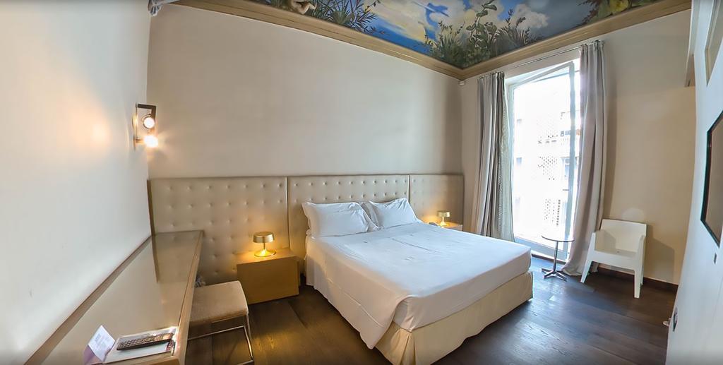 Deluxe Doppel-/Zweibettzimmer mit Balkon