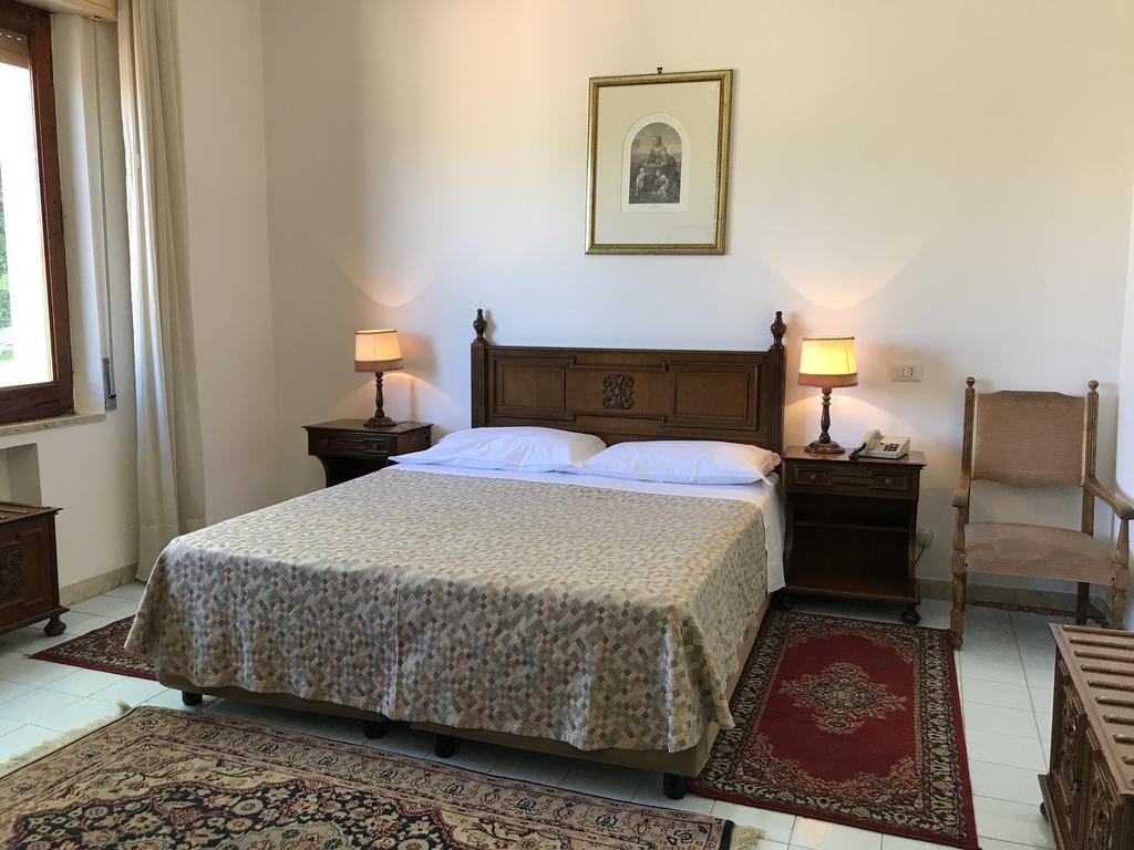 Standard Double or Twin Room with Garden View,1019156401:JPEG