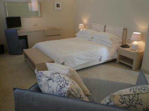 Double or Twin Room with Sea View