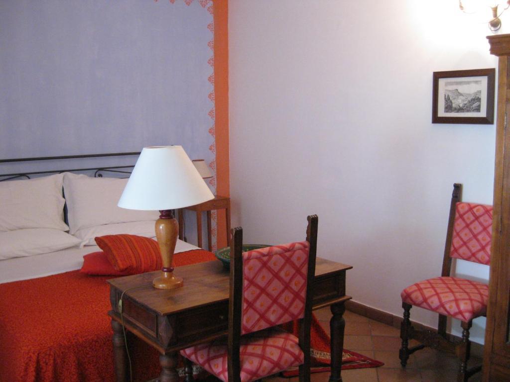 Double Room,234060124:JPEG