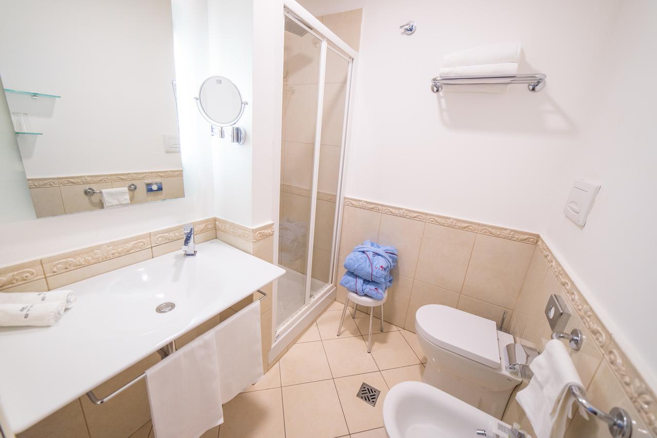 Superior Double or Twin Room with Sea View