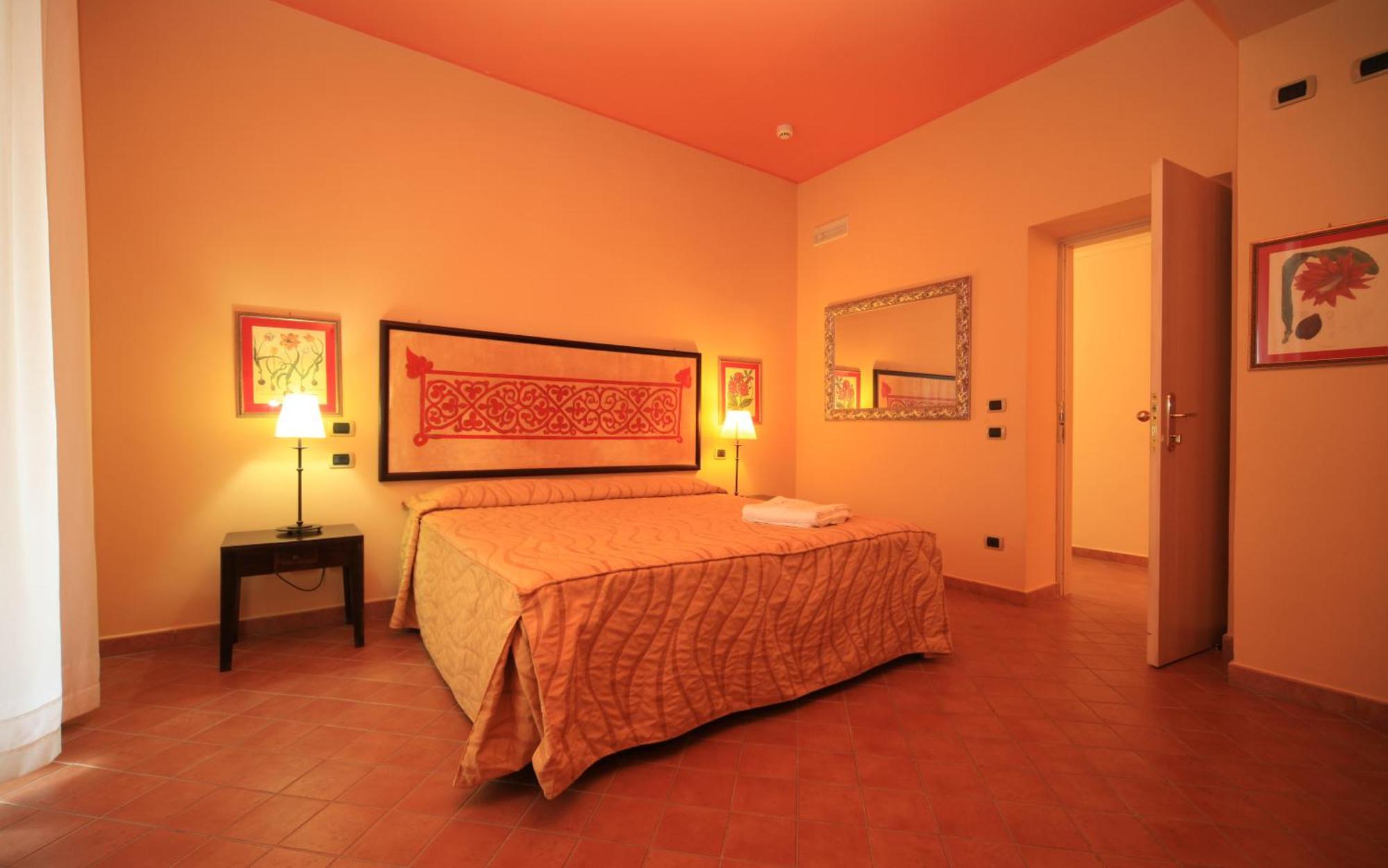 Standard Double Room,743721691:JPEG