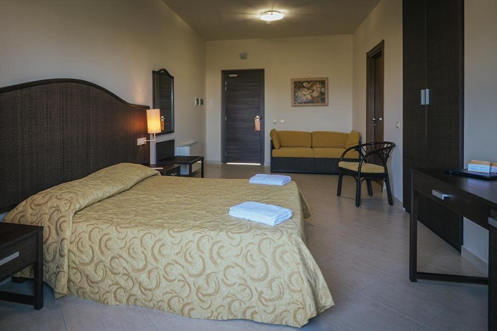 Double or Twin Room - Disability Access