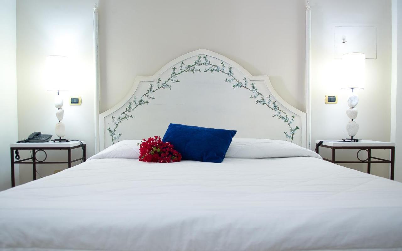 Junior Suite with Garden View,1216371715:JPEG