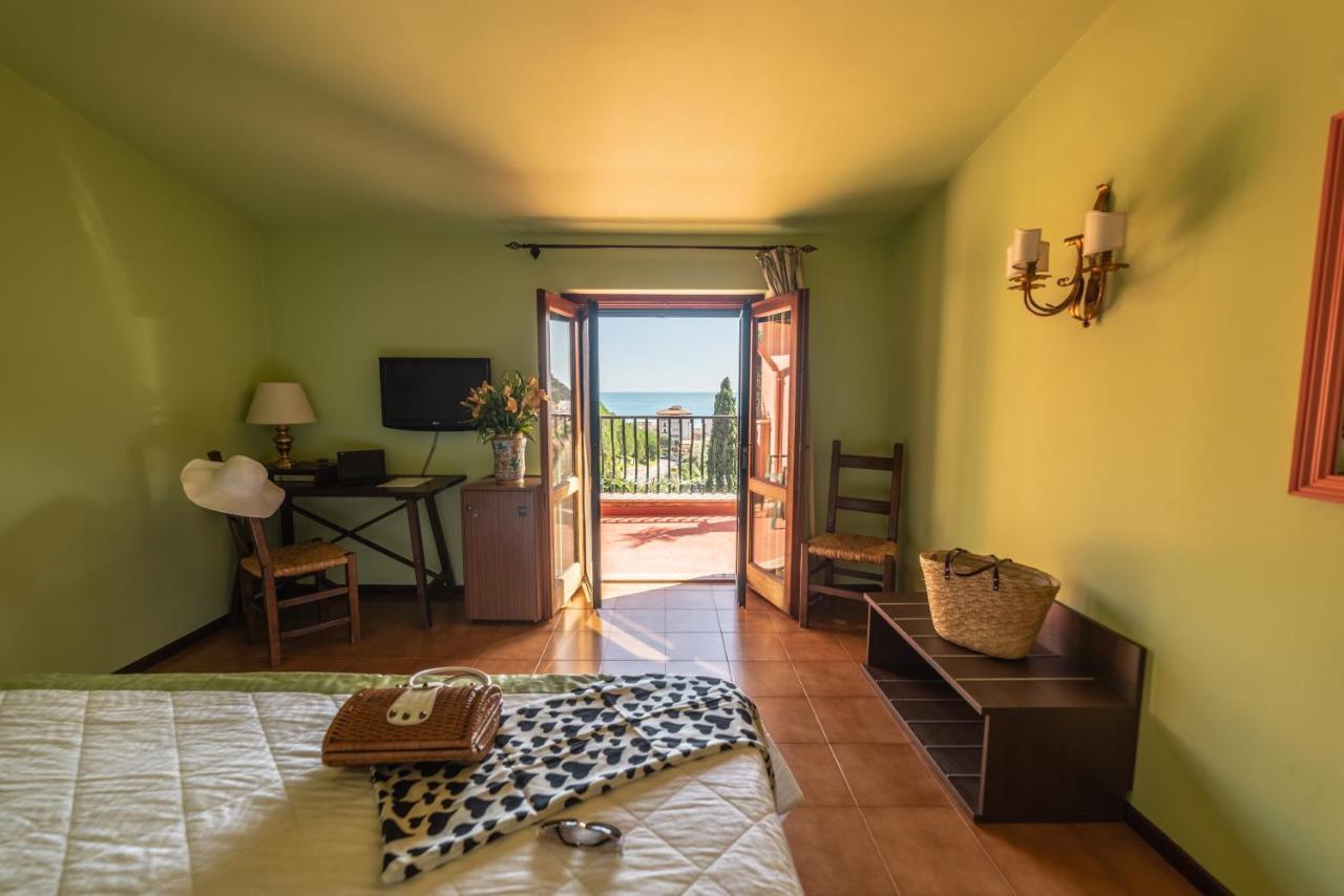 Chambre Double ou Lits Jumeaux Supérieure - Vue sur Mer