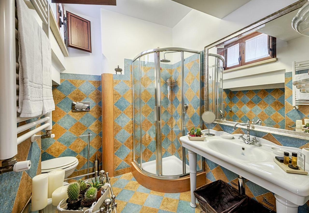 Deluxe Room,845983613:JPEG