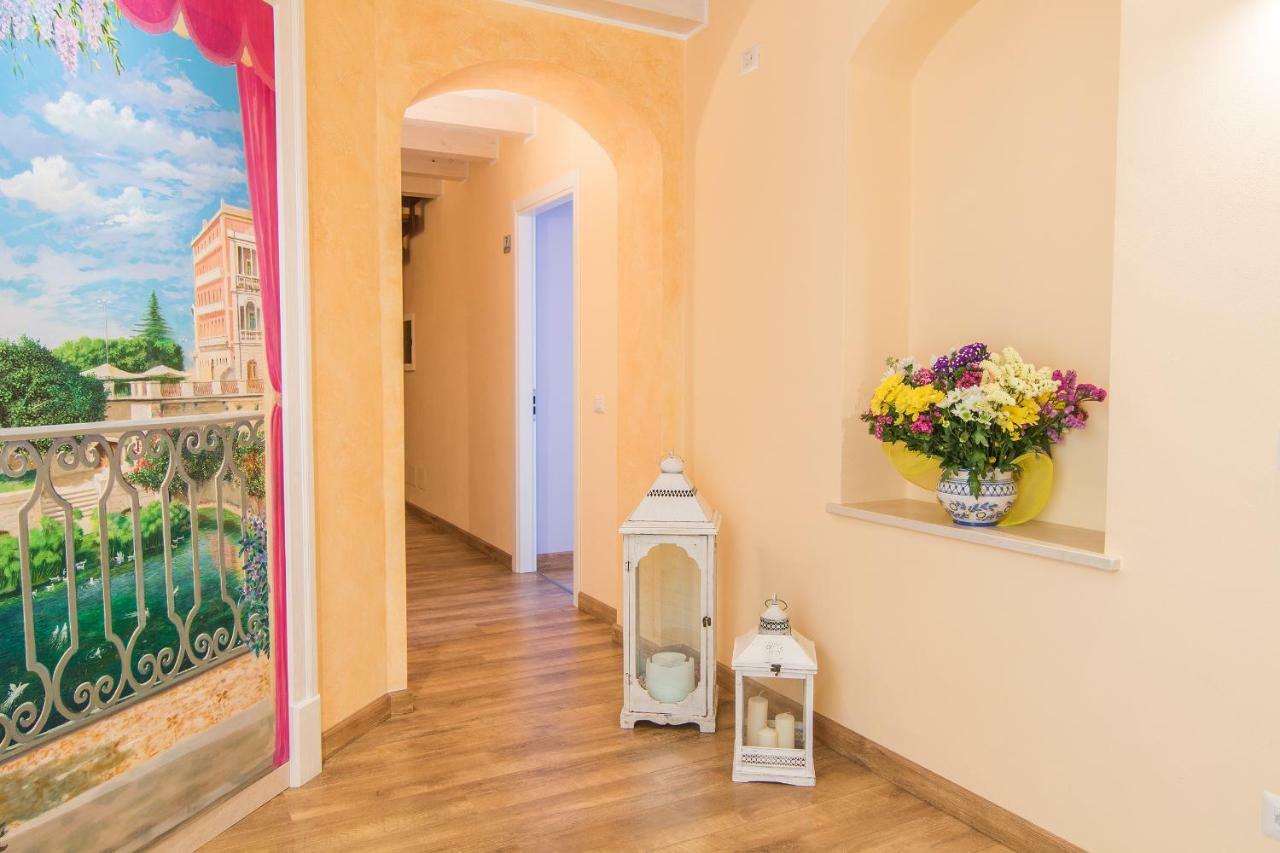 Triple Room with Balcony,891711694:JPEG