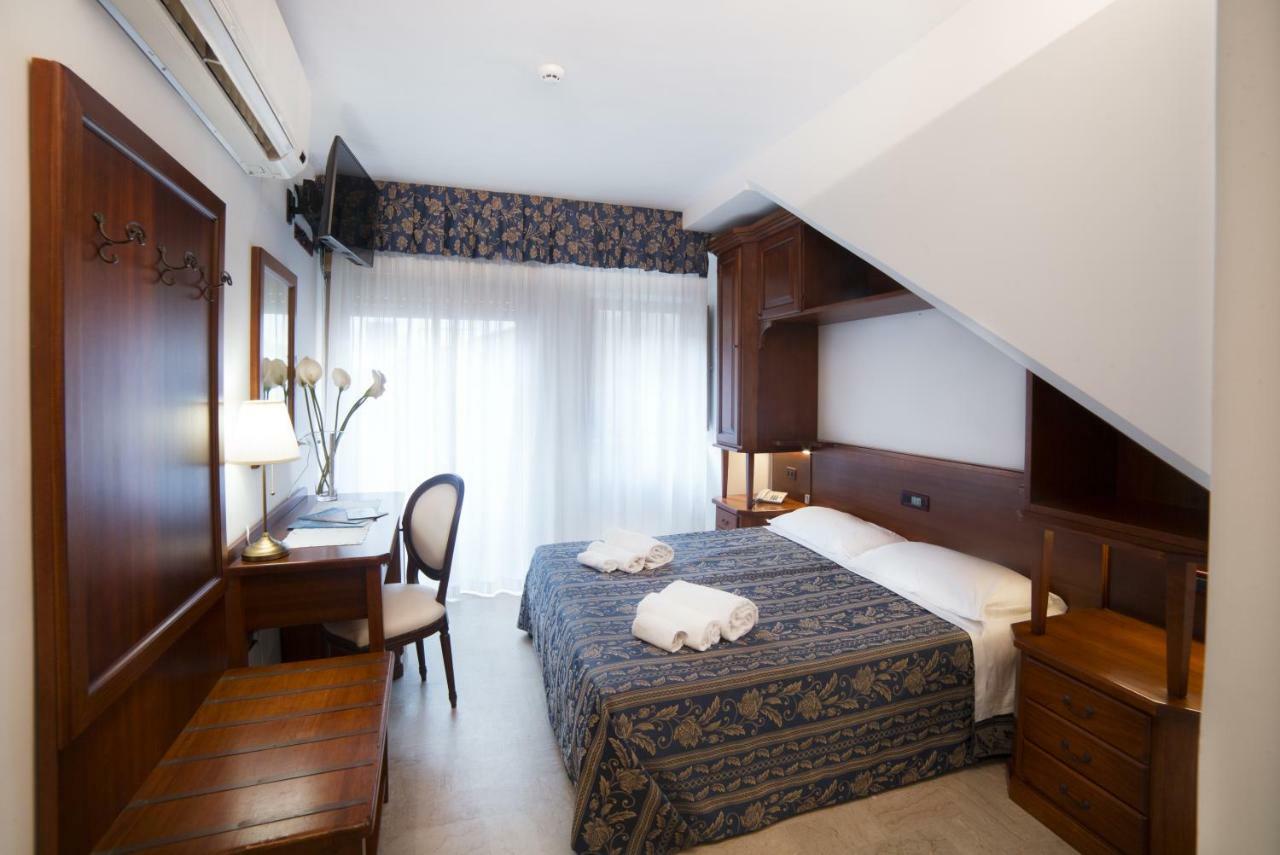 Habitación Doble Económica - 1 o 2 camas (algunas con baño adaptado para personas con movilidad reducida)