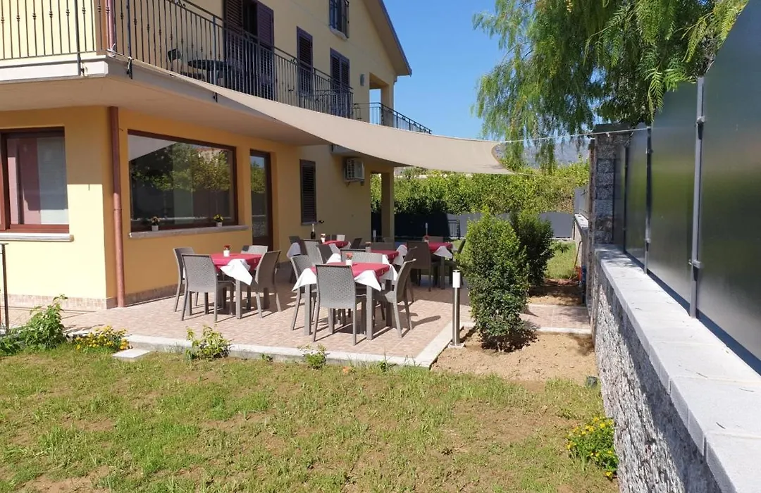 B&B Villa Chiara - Bed And Breakfast-1