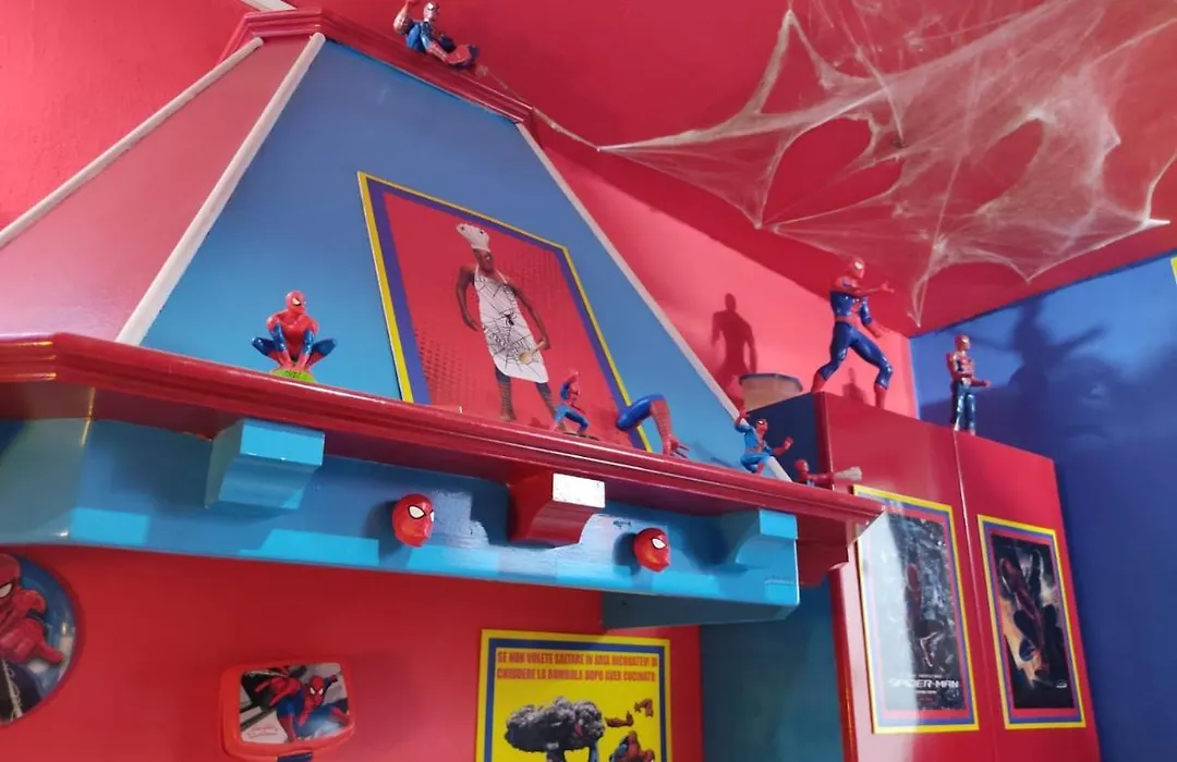 Spiderman House-1