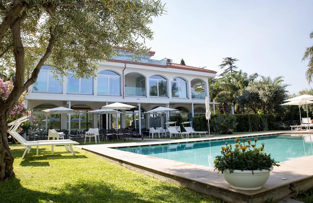 Sicilia'S Art Hotel & Spa-1