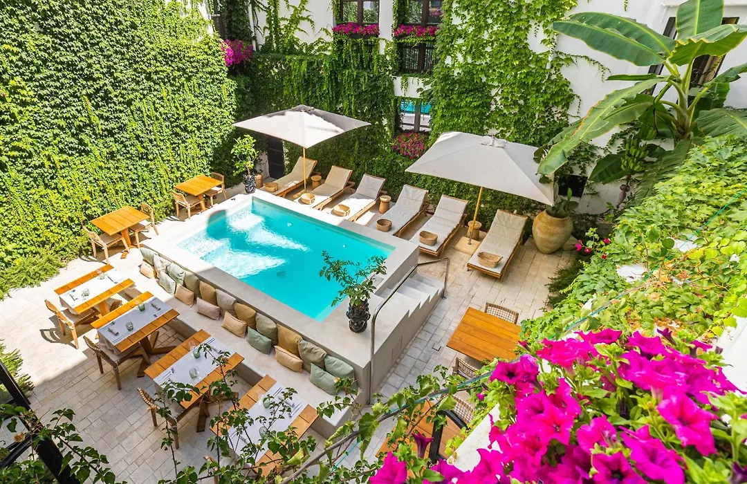 Casa Nostra Luxury Suites & Spa-1