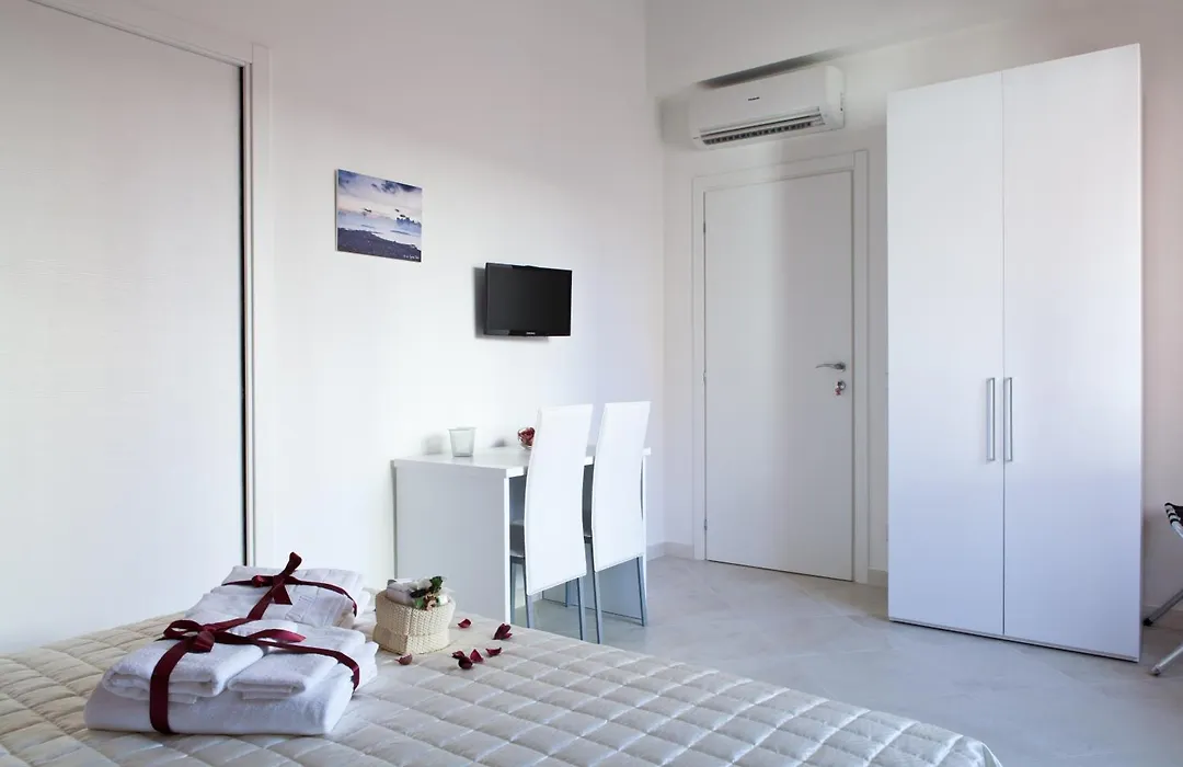 B&B Petali-1