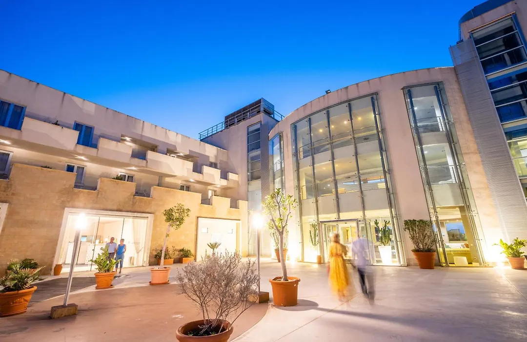 Capo Peloro Hotel (Adults Only)-1